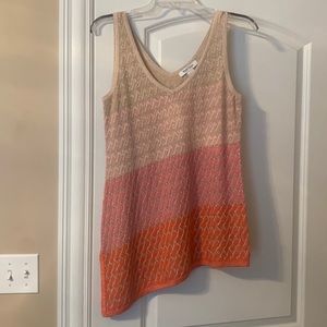 White House Black Market sleeveless shirt worn once Sz Small